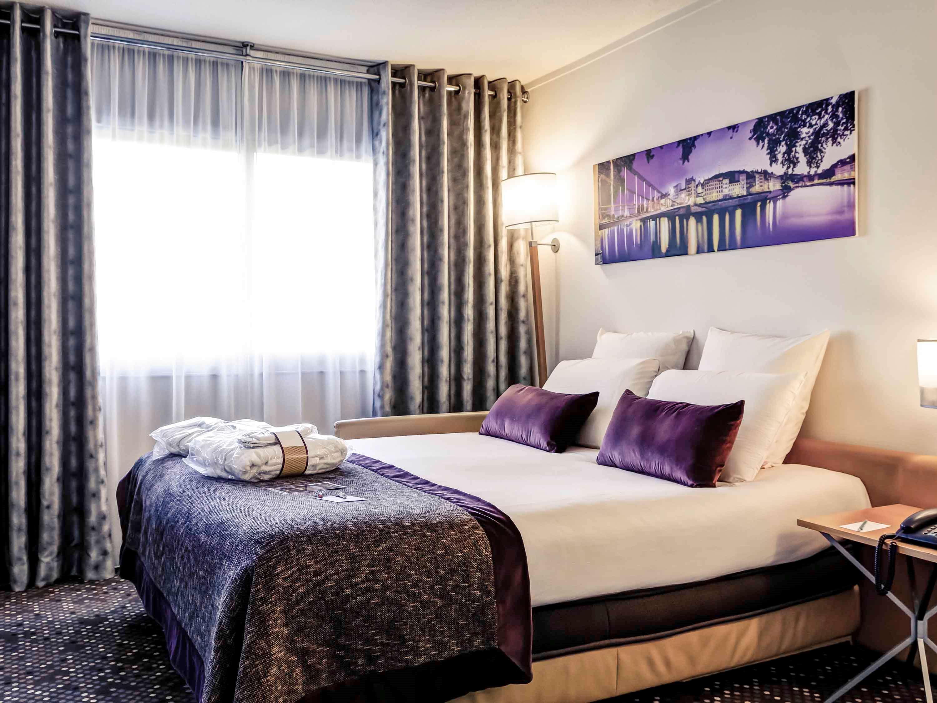 Mercure Lyon Charbonnieres Ngoại thất bức ảnh